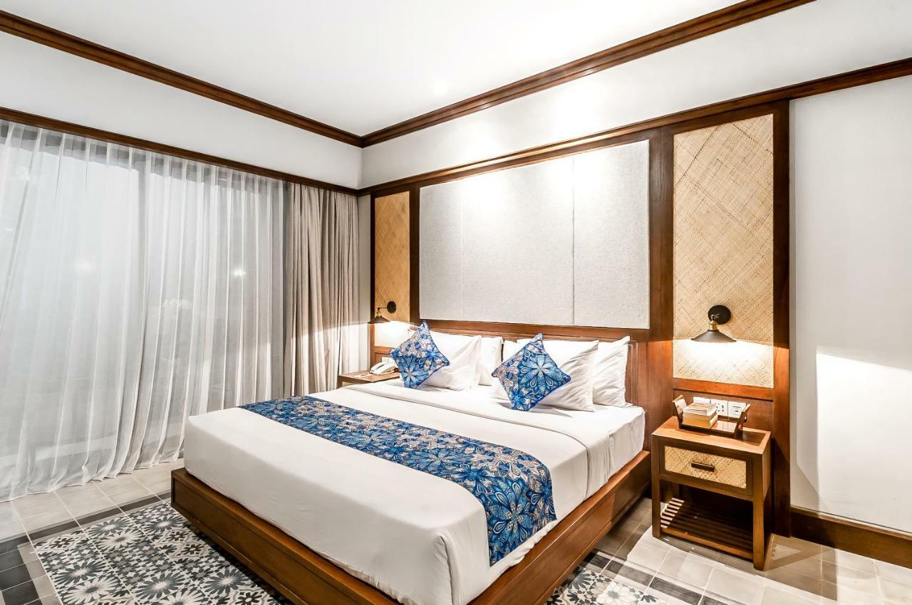 Club & Hotel 4*